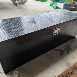 Aluminum Tool Box / Truck Box