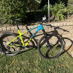 2021 Trek Xcaliber9 Size XL