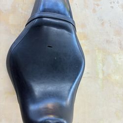 2009 Honda Shadow Spirit Seat
