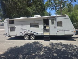 2006 FOREST RIVER SERVEYOR