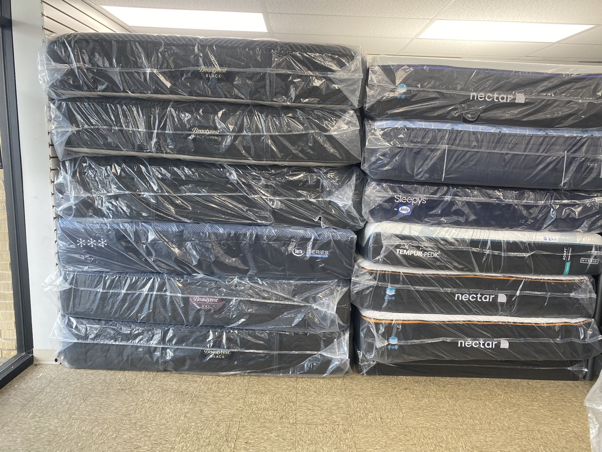 Mattresses Name Brands $300 Mattress + 601 w lake st Addison il 60101 Business hours Monday- Saturday 10:00