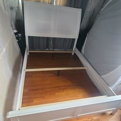 Queen Size Bed Frame And Drawers