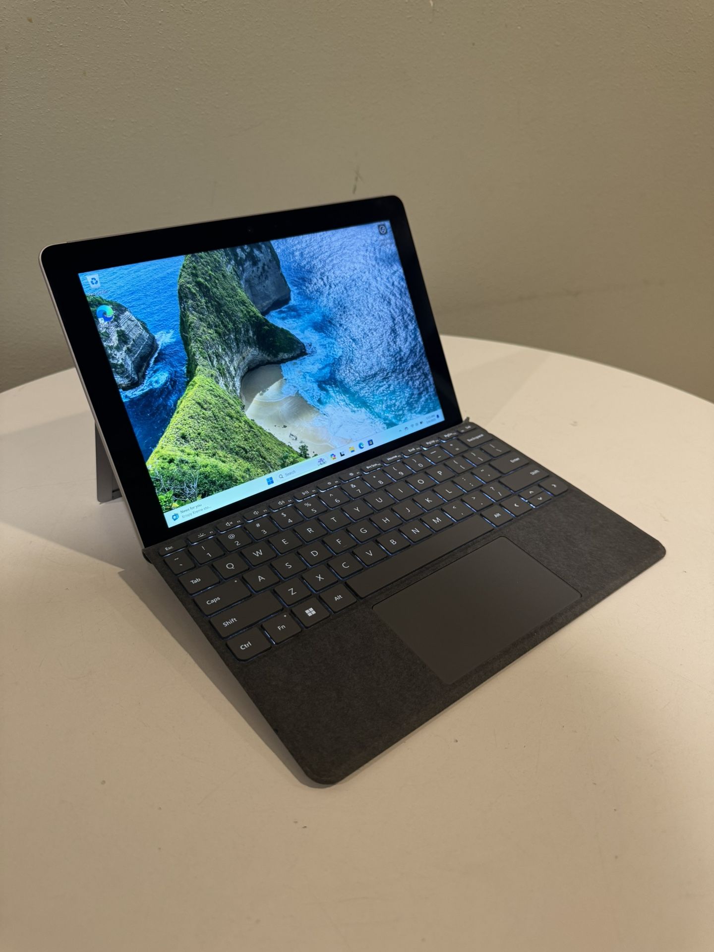 Microsoft Surface Go Laptop PC Computer Tablet Windows 11