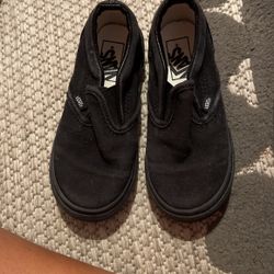 Black Vans 