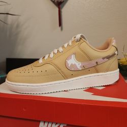 New In Box Womens NIKE COURT VISION LOW