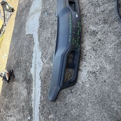 2019-21 Chevy Silverado  front  lower valance