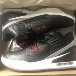 Jordan Max Aura 5 Size 9