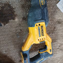 Dewalt Reciprocating Saw And Circular Saw