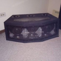 OLD SCHOOL 3 10in. SPEAKER W/2 AMPS 