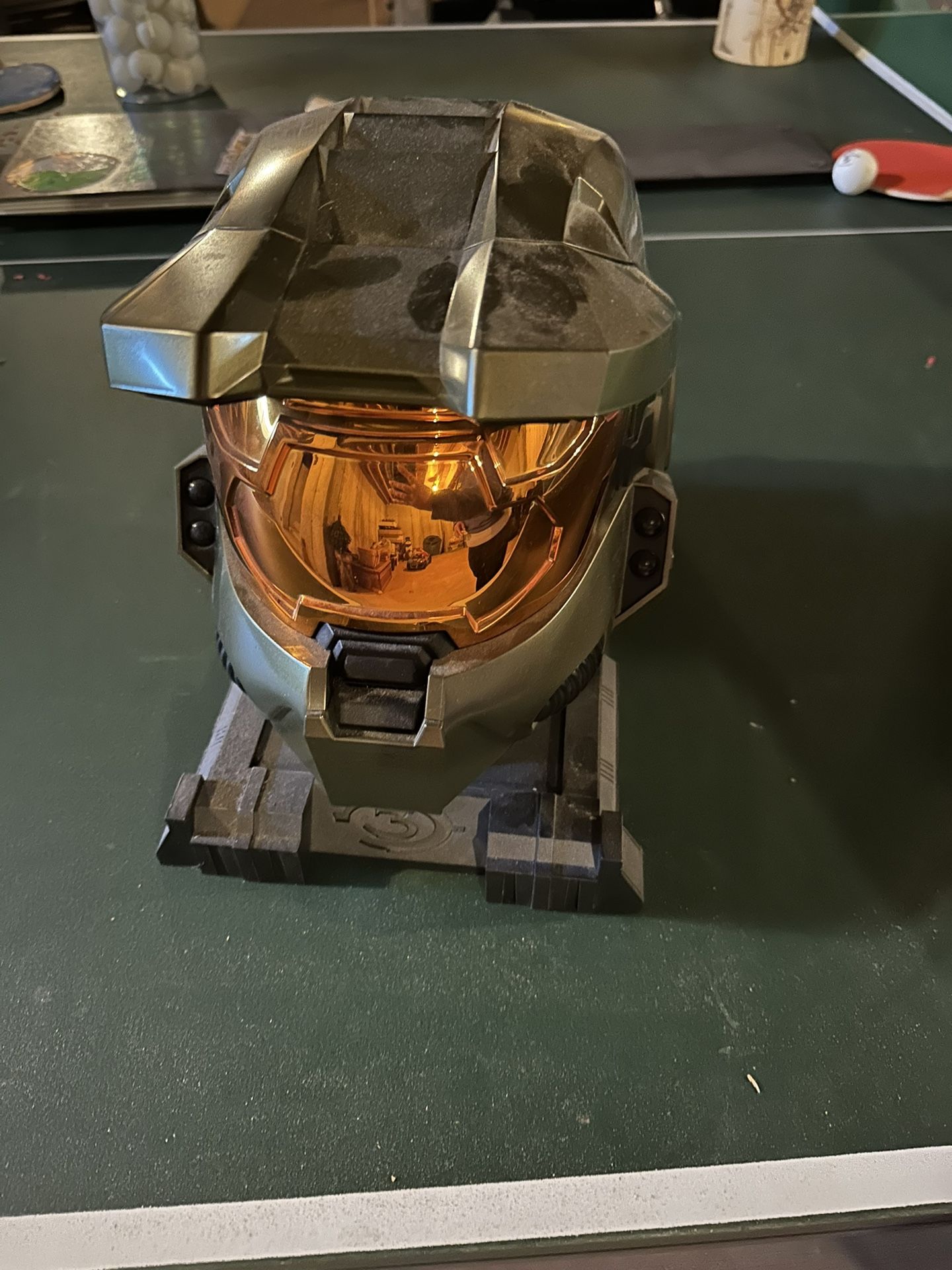 Halo 3 legendary edition helmet set