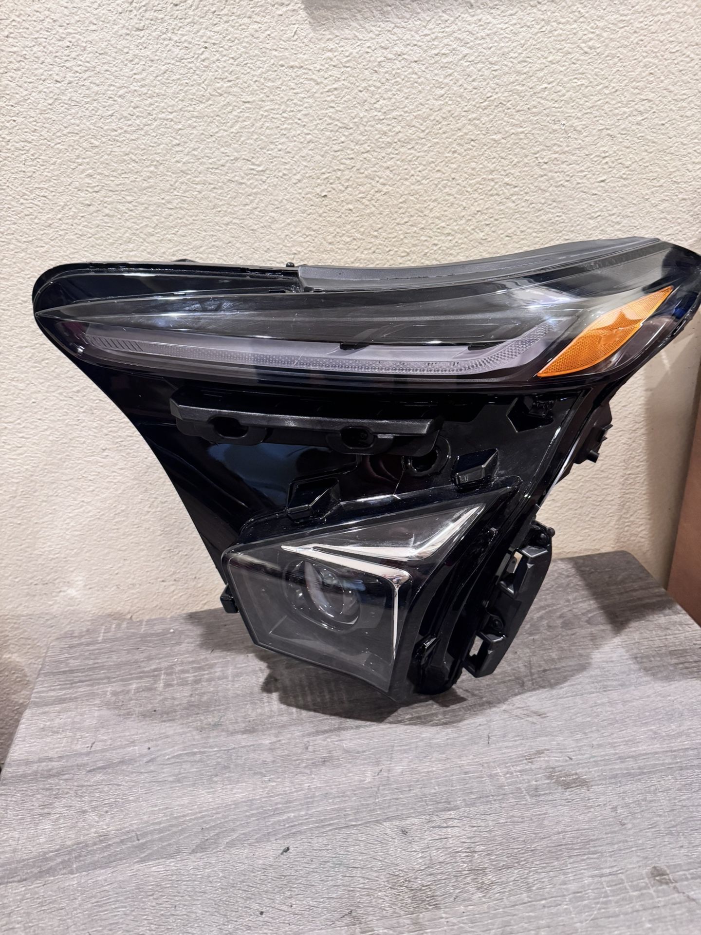 2022 To 2023 CHEVY BOLT LH HEADLIGHT