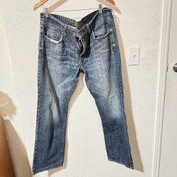 American eagle  jeans size  34/30 OUTFITARS