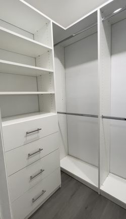 Custom Closets