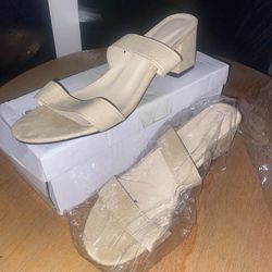 8.5 Low heels used once Beige color