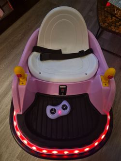 Infans 12V Vehicle 360° Spin Race Toy Kids Ride On Bumper Car w/ Remote Control