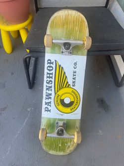 Skate board