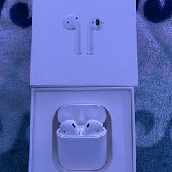 Apple AirPods 