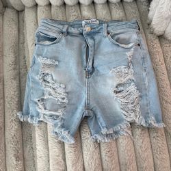 PICK UP ONLY SHORTS AND SKIRTS