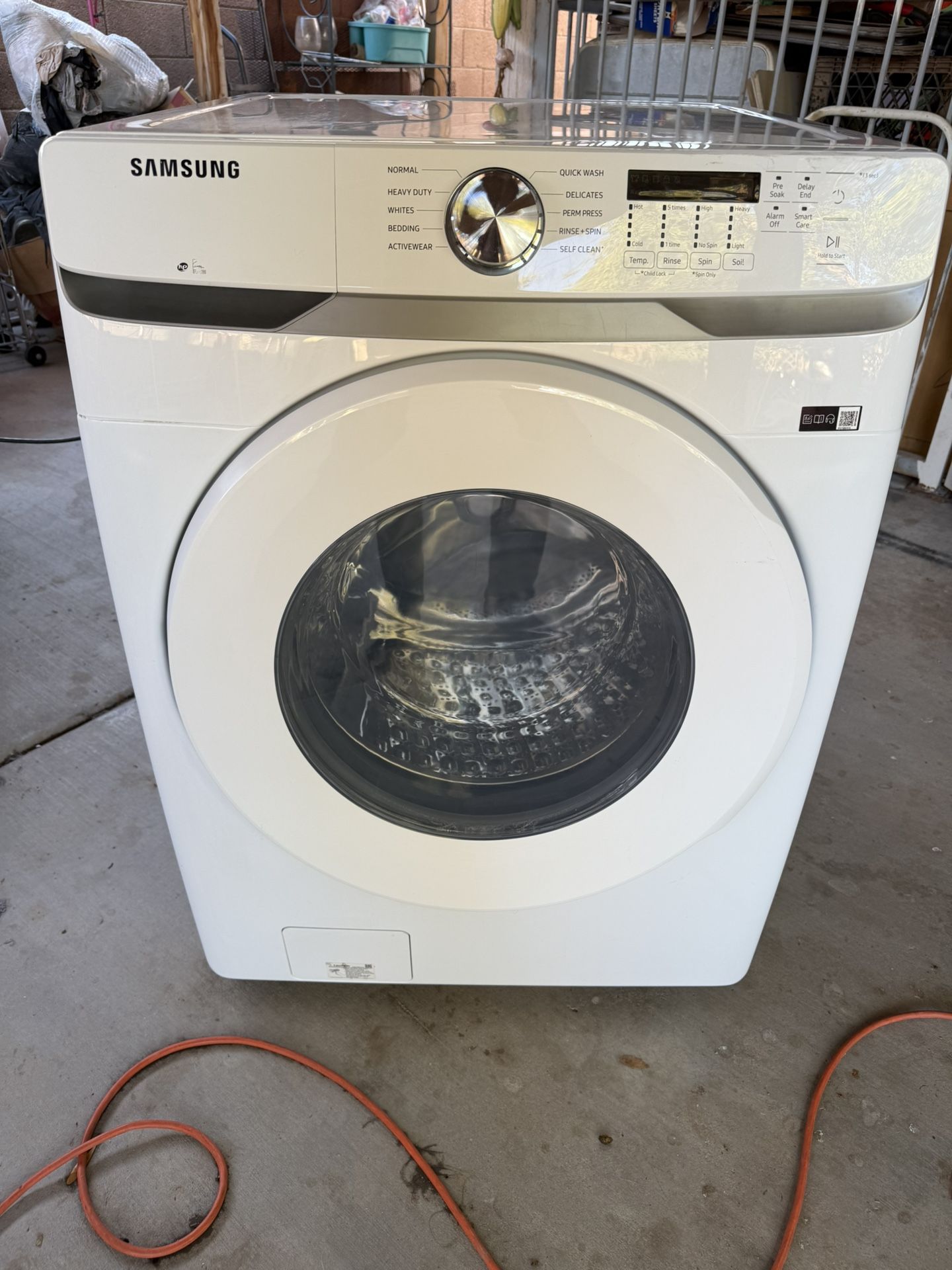 Samsung 4.5 cu. High-Efficiency Front Load Washer with Self-clean+