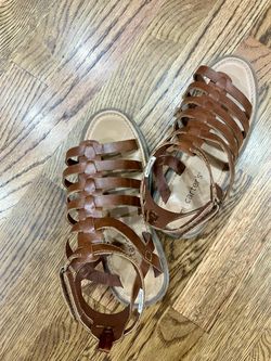 Girls Gladiator Sandals Size 3
