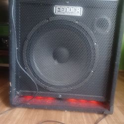 FENDER BASS AMPLIFICATION..15"