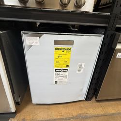 Asko 24” dishwasher 