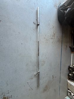 Olympic Weightlifting Barbell – 7 ft Olympic Bar