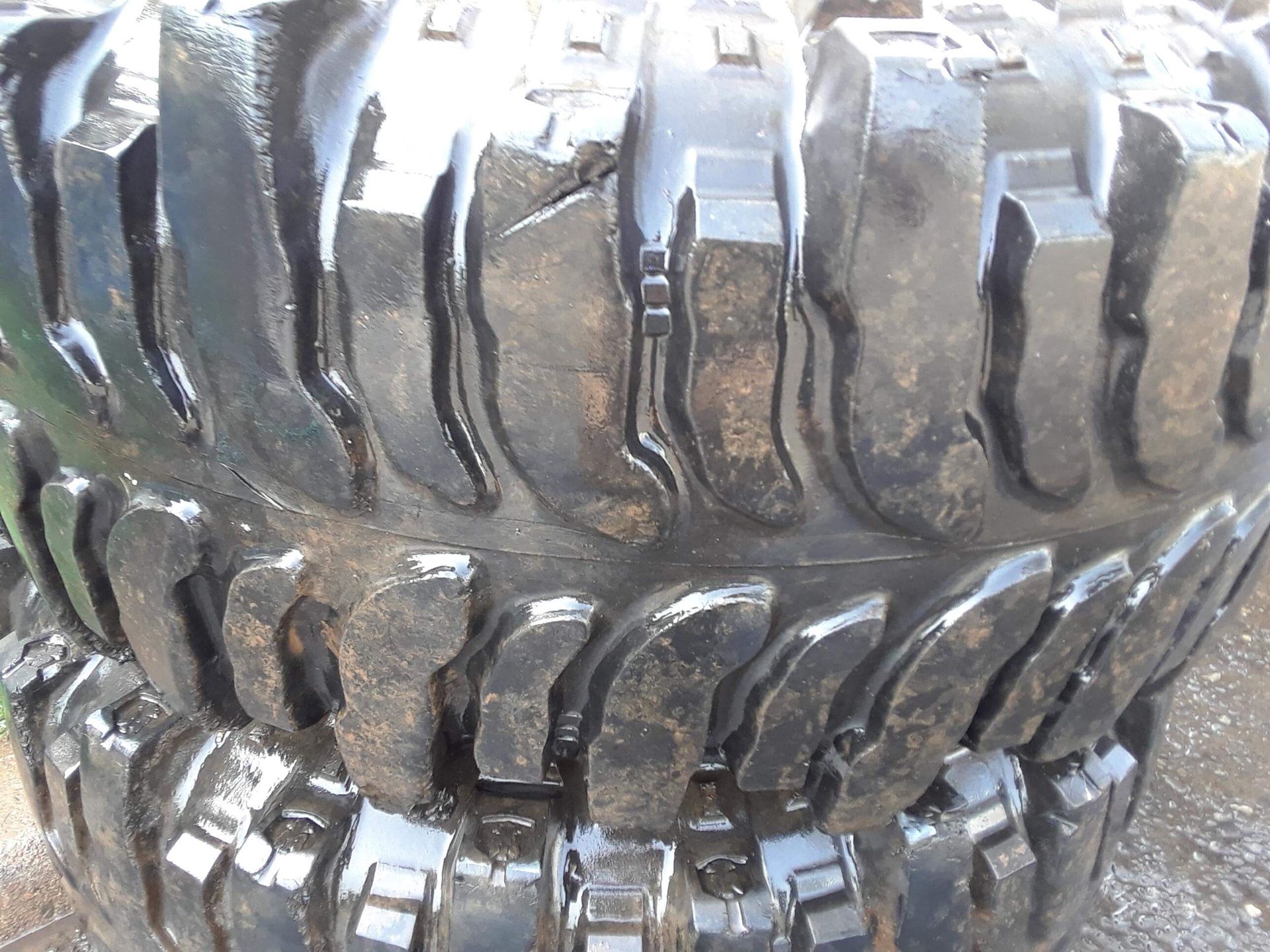 35x16x16.5 boggers on 8 lug wheels
