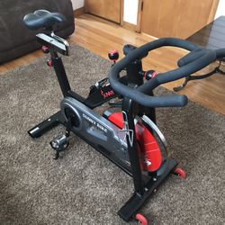 Sunny Health & Fitness Exercise Cycling Bike