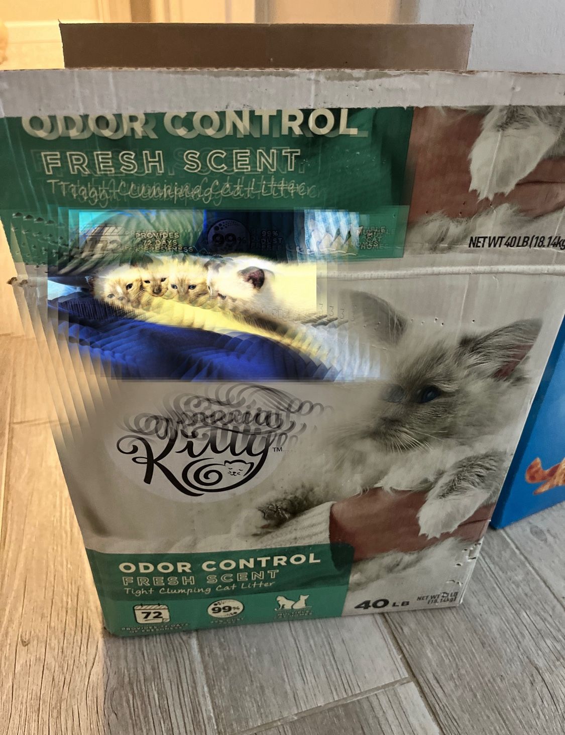 “Siamese” Cat food