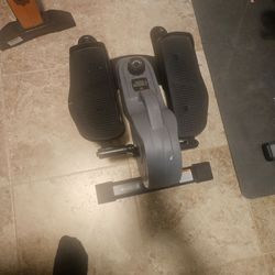 Under desk elliptical