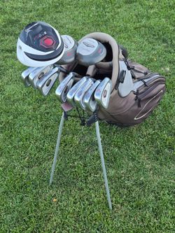 COMPLETE GOLF SET,$145 OBO!!