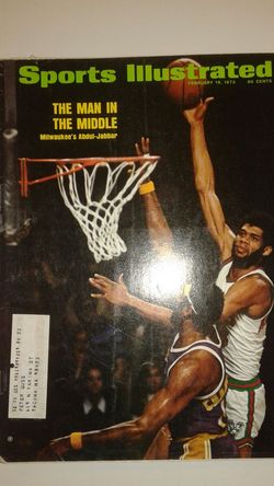 Sports Illustrated Kareem Abdul-Jabbar on cover 1973.