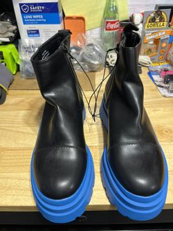 Women’s Forever 21 Black/Blue Booties, Size 10 (New in Box) $25