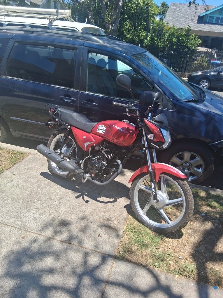 Motorcycle Italika