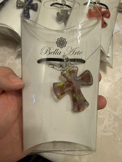 Bella Arte Hand-Sculpted Glass Necklace