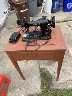 Singer sewing machine