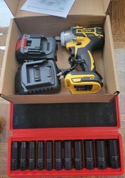NEW Guiqiqi Brushless Lithium Impact Wrench Kit with 11 Sockets SAE