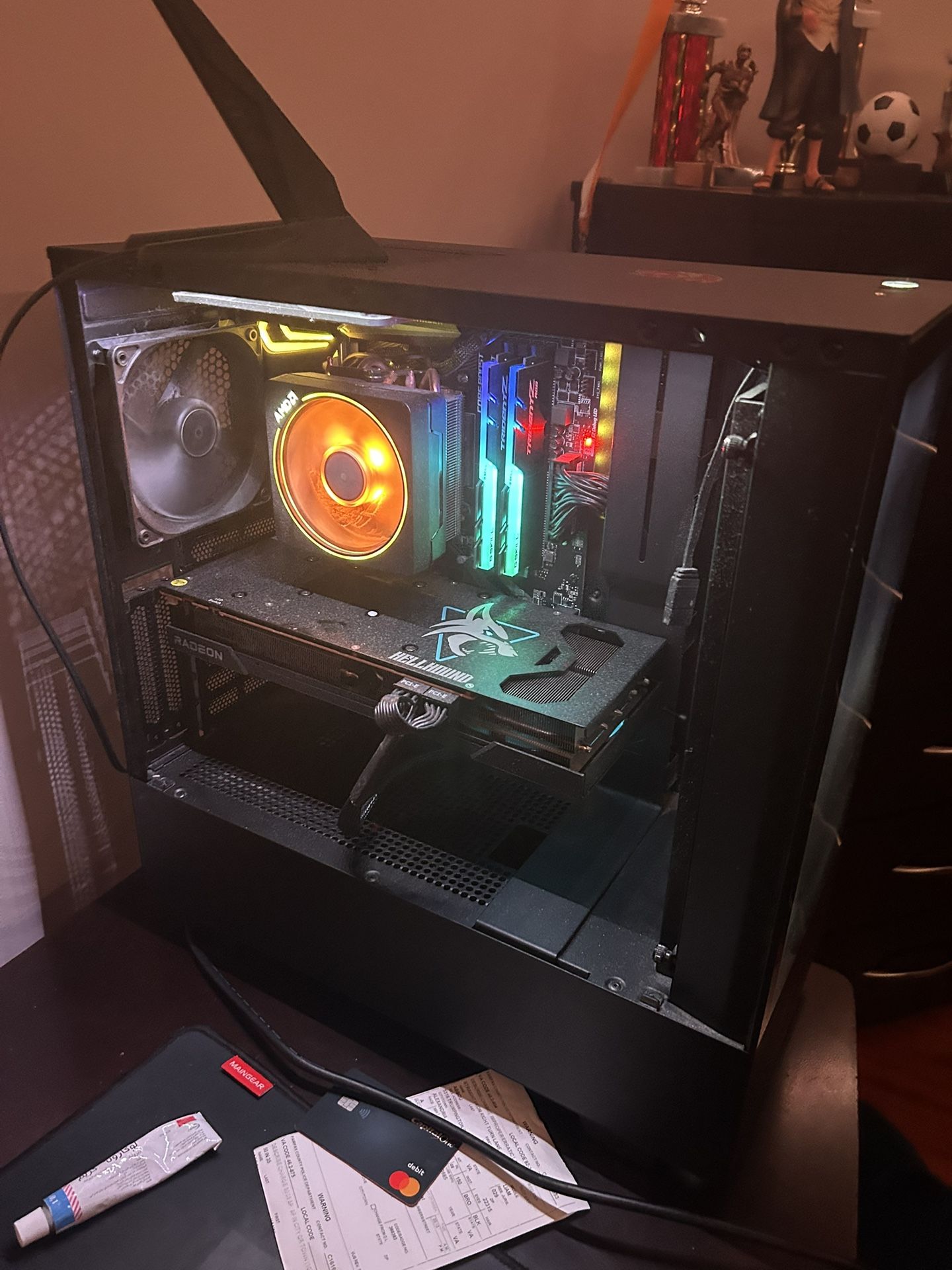 Gaming PC 1440p 100fps RX 6700 XT > RTX 3060