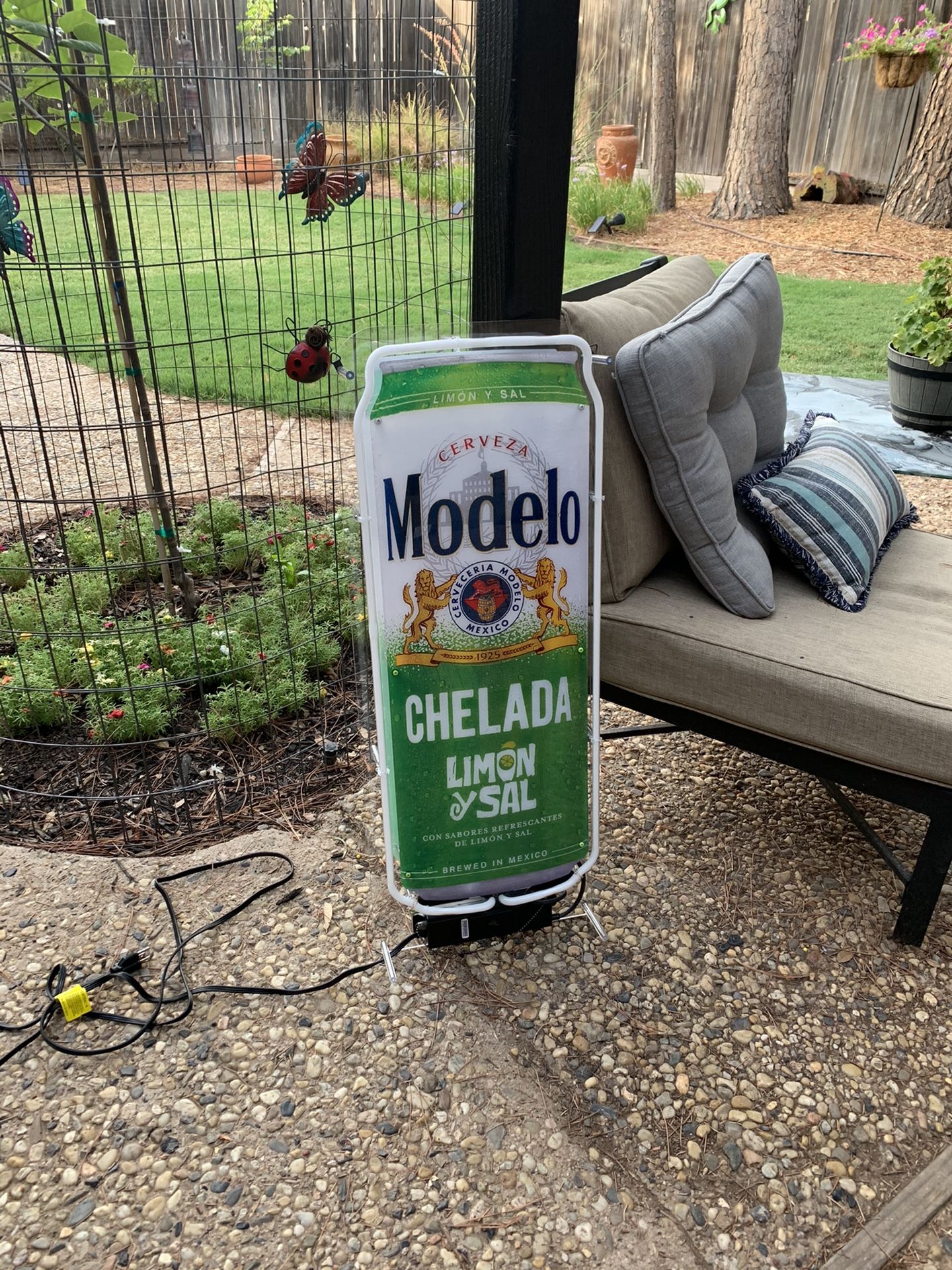 LED Modelo Sign