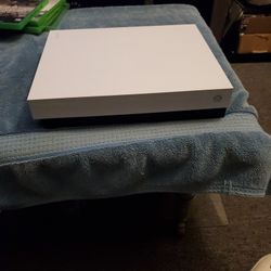 Xbox One X Fallout 76 White Special Edition 1tb