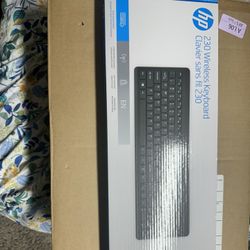 HP WIRELESS KEYBOARD