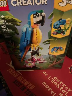 Lego creator 3-1 exotic Parrot