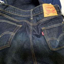 Levi's Red Label 30 By 32 Jeans $20