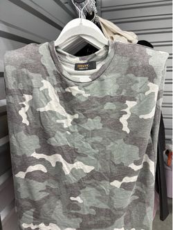 Women's T-Shirt Camo Print