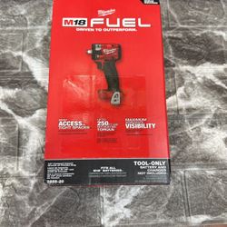 Milwaukee Impact Wrench (1/2 Inch)