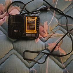Dewalt drill battery charger