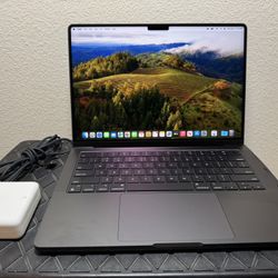 14” M3 Max MacBook Pro 36gb 1TB
