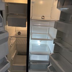 Side-by-side refrigerator