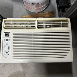 Danby 8,000 BTU Air Conditioner 